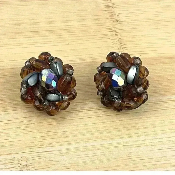 VTG Glass Bead Cluster Clip On Earrings Brass West Germany Iridescent - Picture 1 of 13
